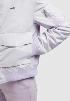 Khujo Nova - Bomberjacks - Flieder Hell 16 Khujo Nova - Bomberjacks - Flieder Hell -Khujo Winkel 6e0733a642a74d38a3ce76b429302365