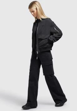 Khujo Nova - Bomberjacks - Schwarz -Khujo Winkel 739cd108d4cd49bc93c9df66e27ffe49