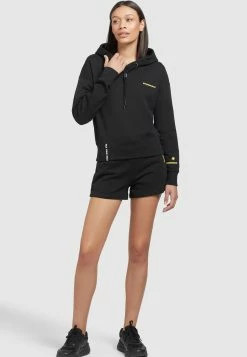 Khujo Winkel -Khujo Winkel 8be69d99e6aa4d04b39460936e1843bc