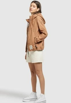 Khujo Rolava - Lichte Jas - Toffee 16 Khujo Rolava - Lichte Jas - Toffee -Khujo Winkel b8f912868f9b4f7ba340fadb49dd8342